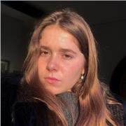 Étudiante disponible pour donner des cours particuliers